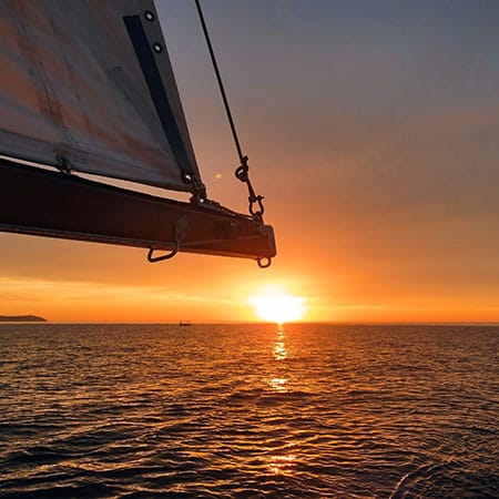 Ibiza-daysailing-Sonnenuntergang