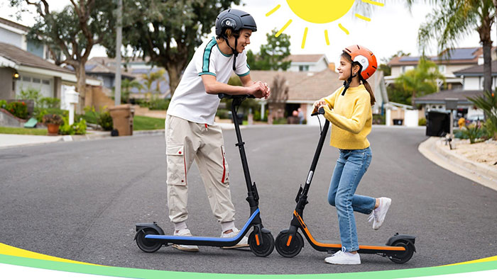 Segway C2 Lite zwei Kinder reden