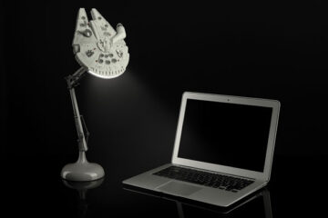 Millennium Falcon Schreibtischlampe