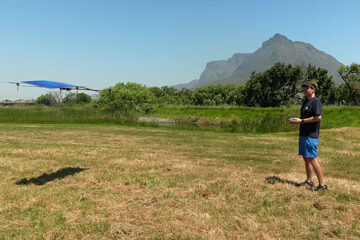 Solardrohne ohne Akku